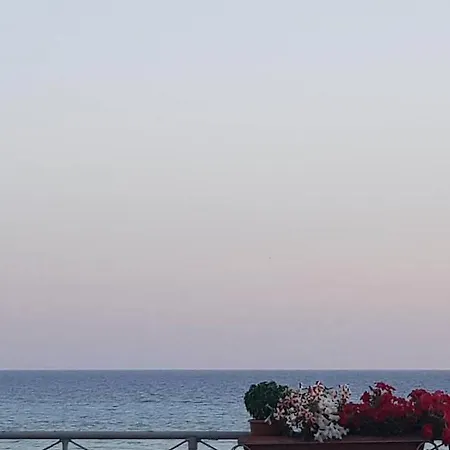 Corfu 84 アパート