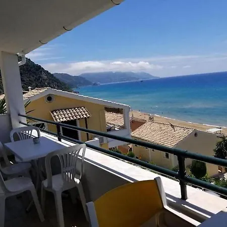Corfu 84 Apartment *